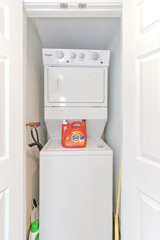 Wrentham, Massachusetts 02093, United States, ,Commercial,Active,185123