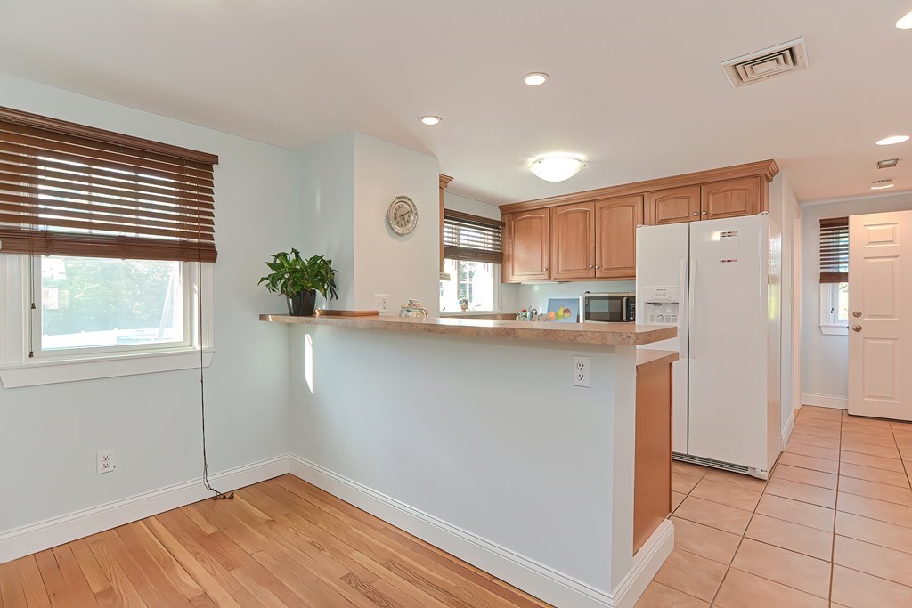 Wrentham, Massachusetts 02093, United States, ,Commercial,Active,185123