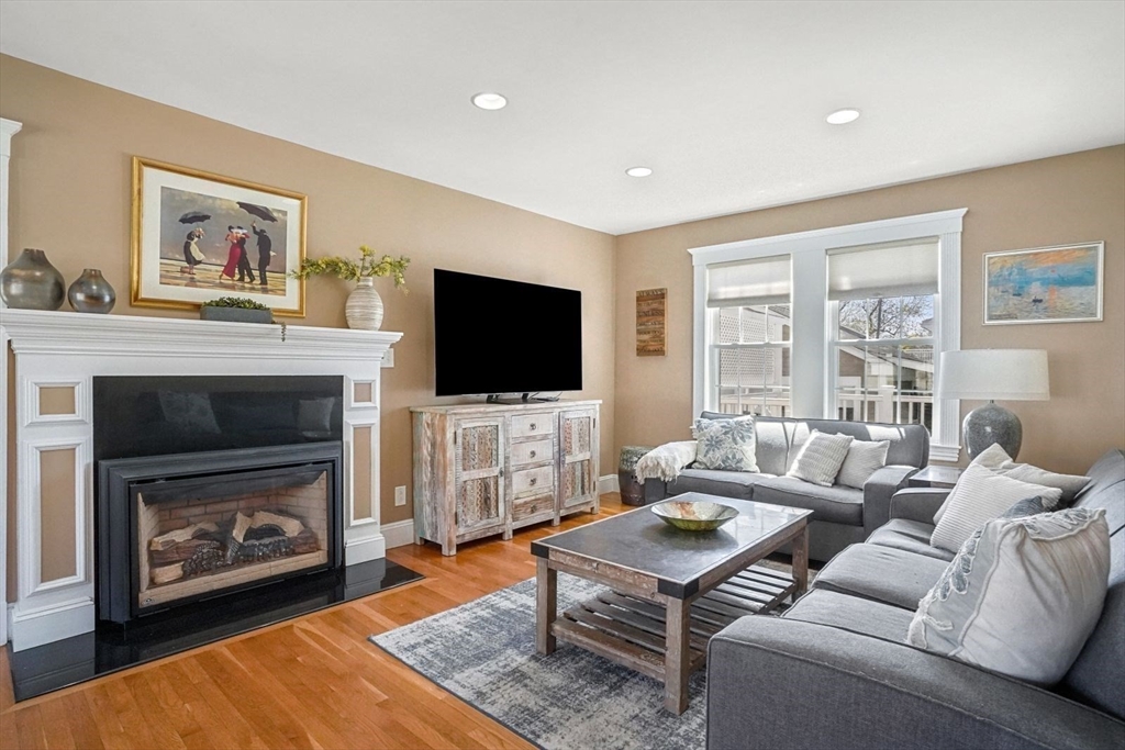 88 Damon Rd