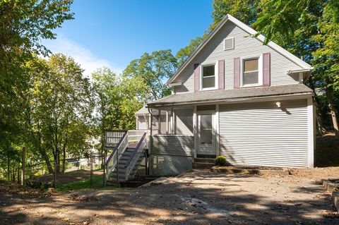 29 Claremont Ave Haverhill MA 01830