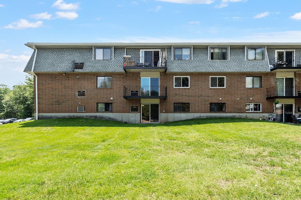 176 Maple Ave 5-5
