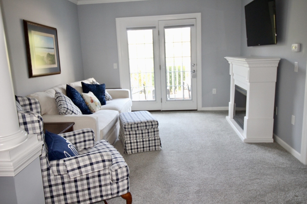 6 Woodman Way 121
