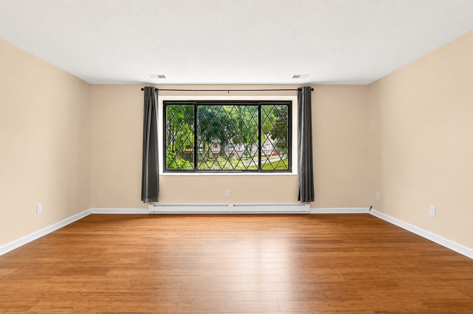 14 Royal Lake Drive 1