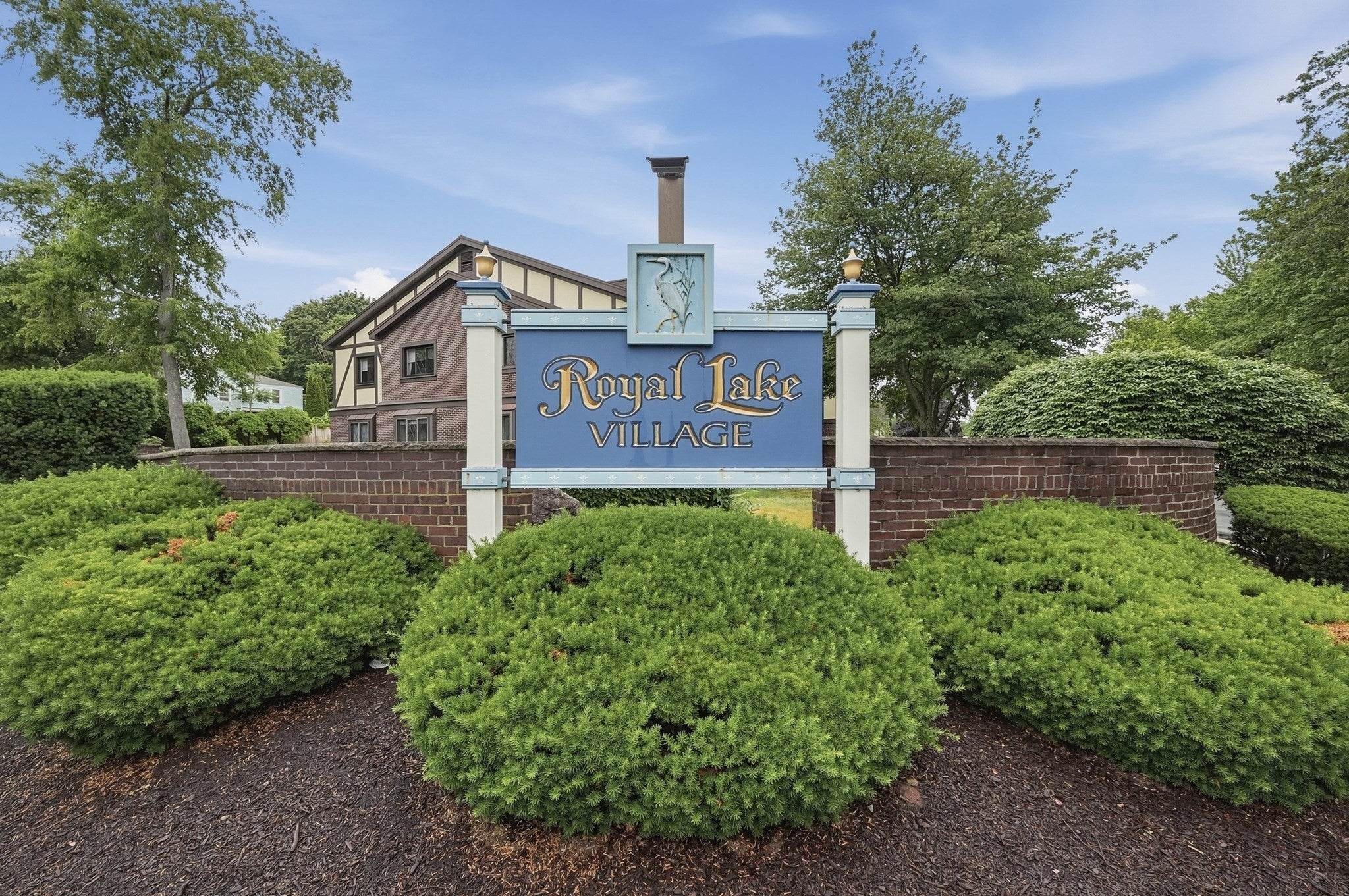 14 Royal Lake Drive 1