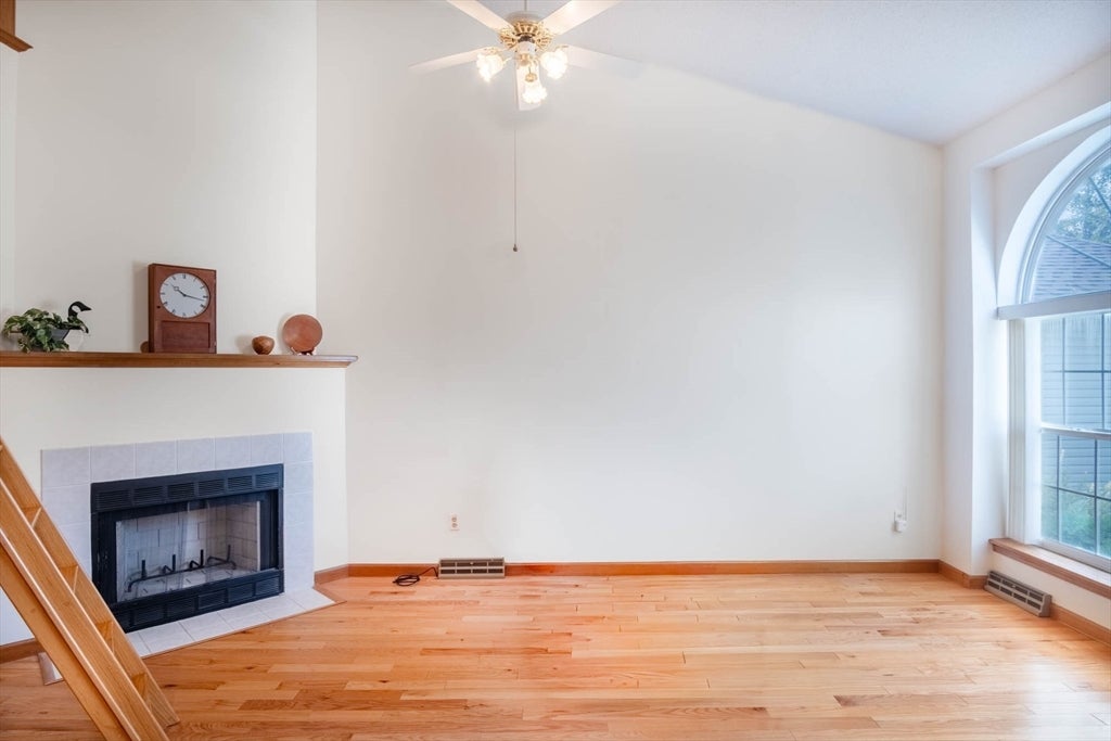 122 Brookfield Ln #122, Agawam, MA Photo #7