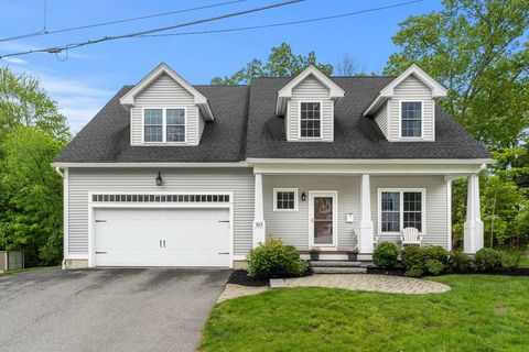 60 Phillips Ct North Andover MA 01845