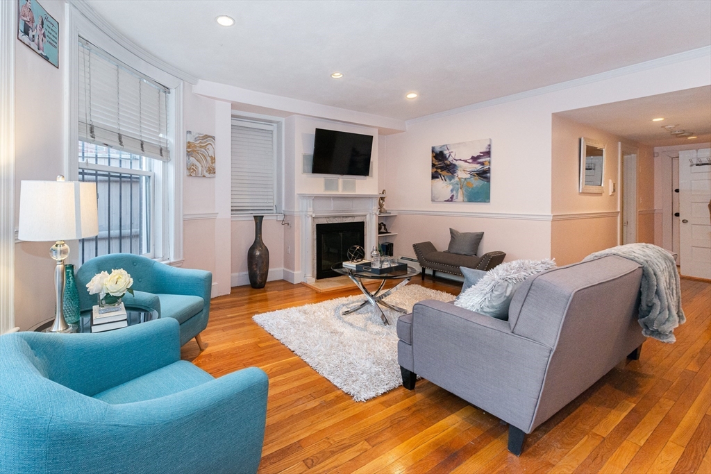 405 Commonwealth Ave 2