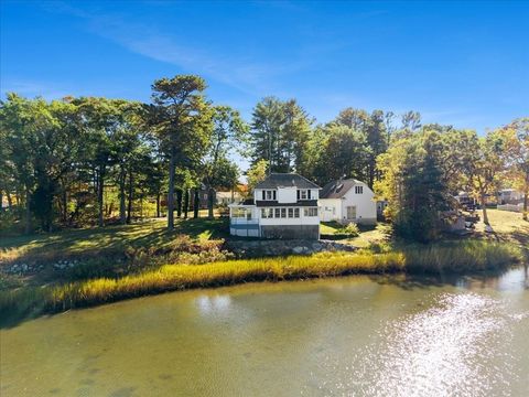 6 Allen Ave Wareham MA 02571