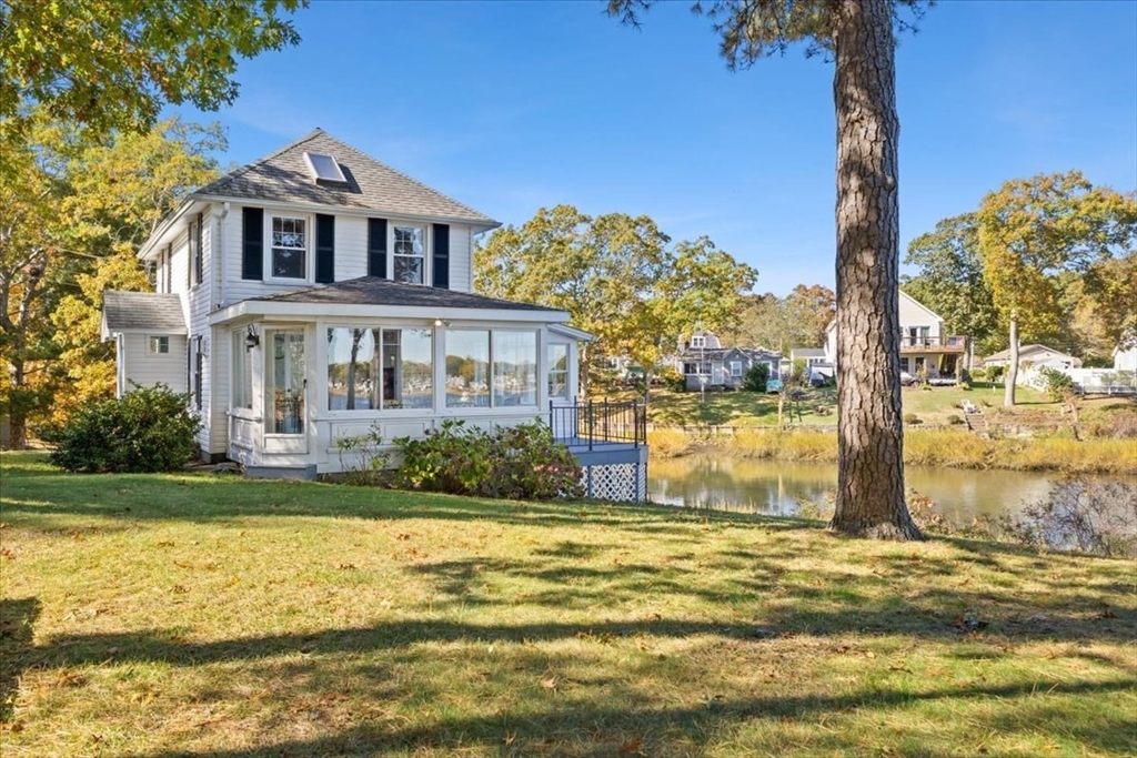 6 Allen Ave