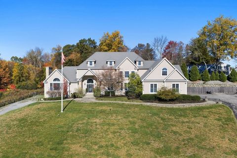 6 Brickyard Rd Leicester MA 01524