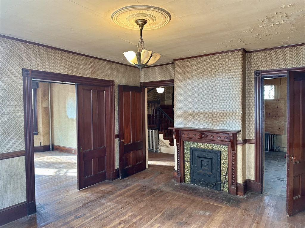 183 Temple St.