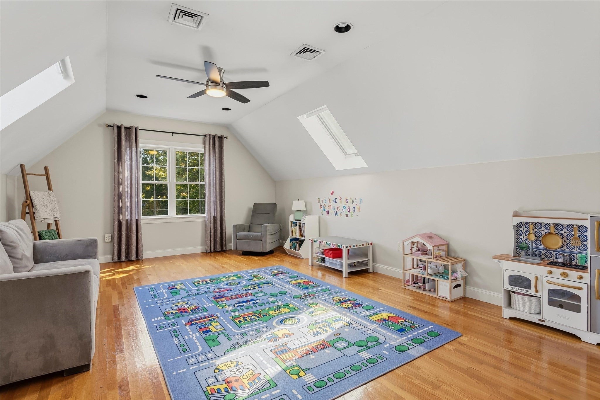 45 Short St #45, Norwood, MA, 45 Short St #45, Norwood, MA Photo #22