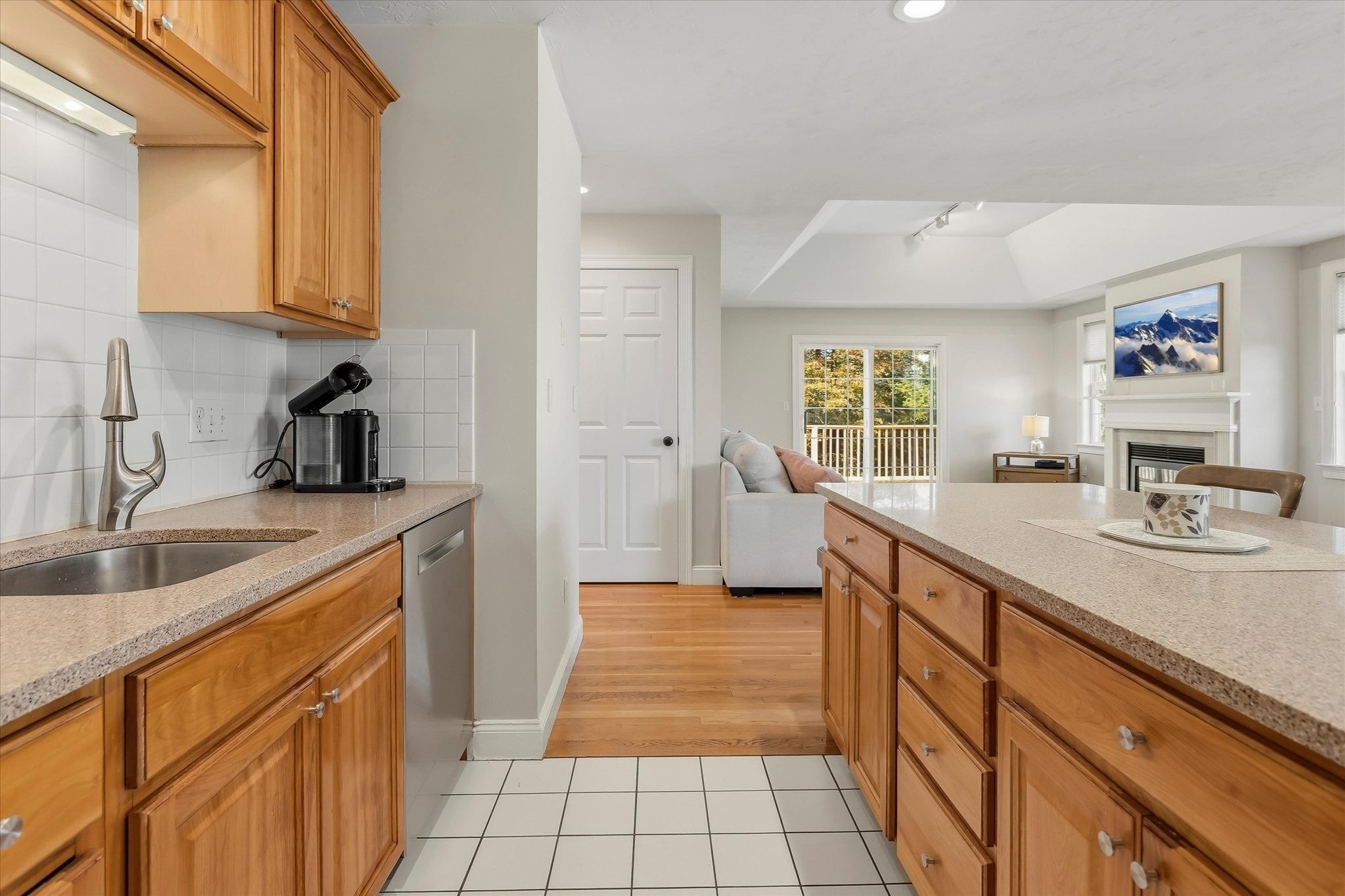 45 Short St #45, Norwood, MA, 45 Short St #45, Norwood, MA Photo #9