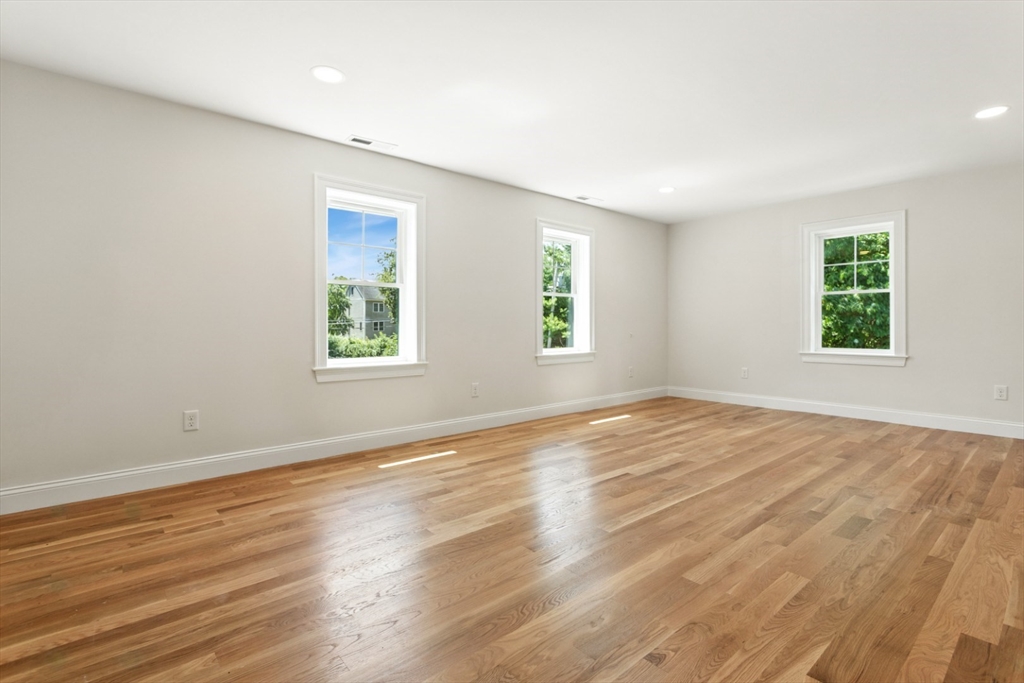 5 Lee Rd.