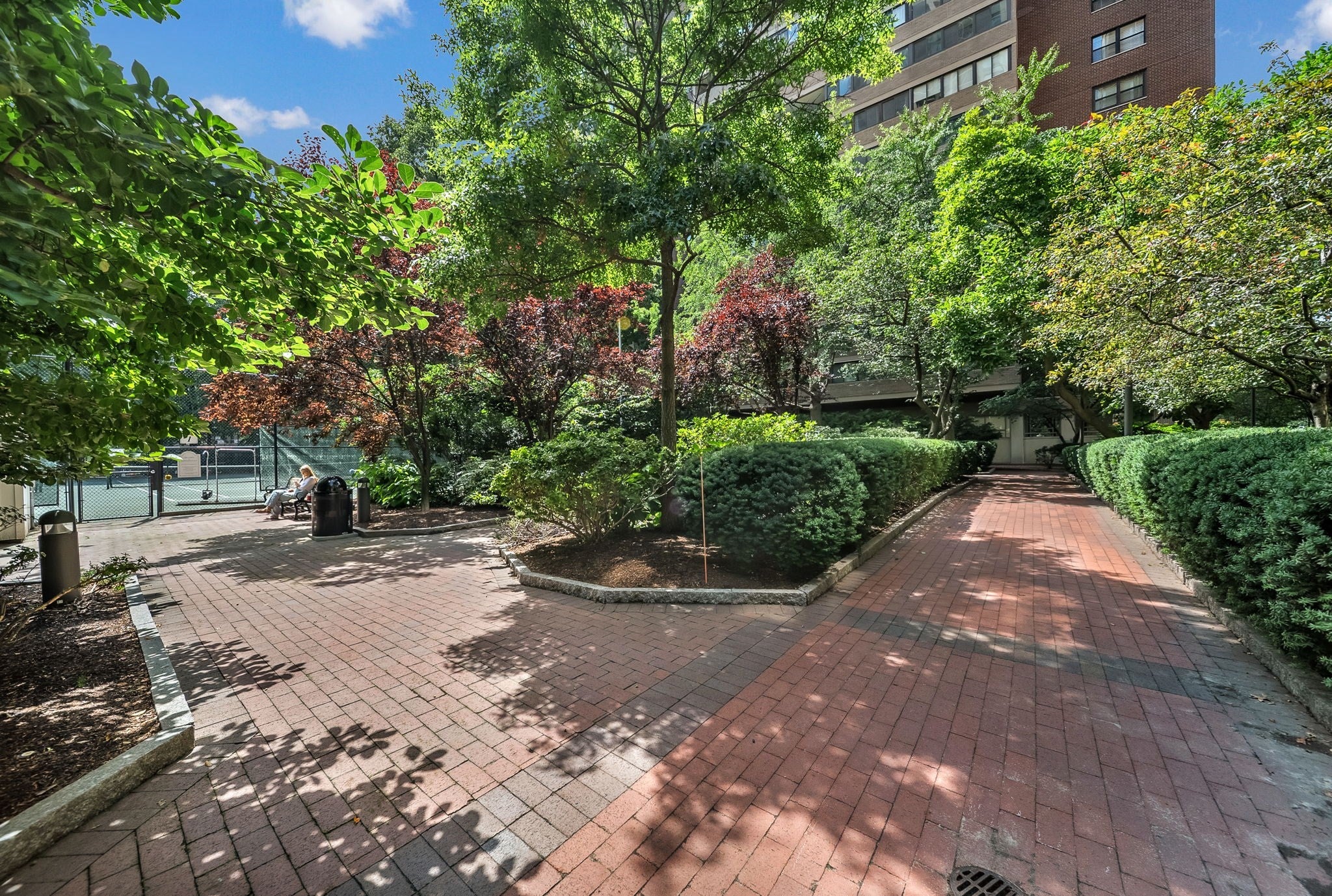 9 Hawthorne Pl #7H, Boston, MA Photo #25