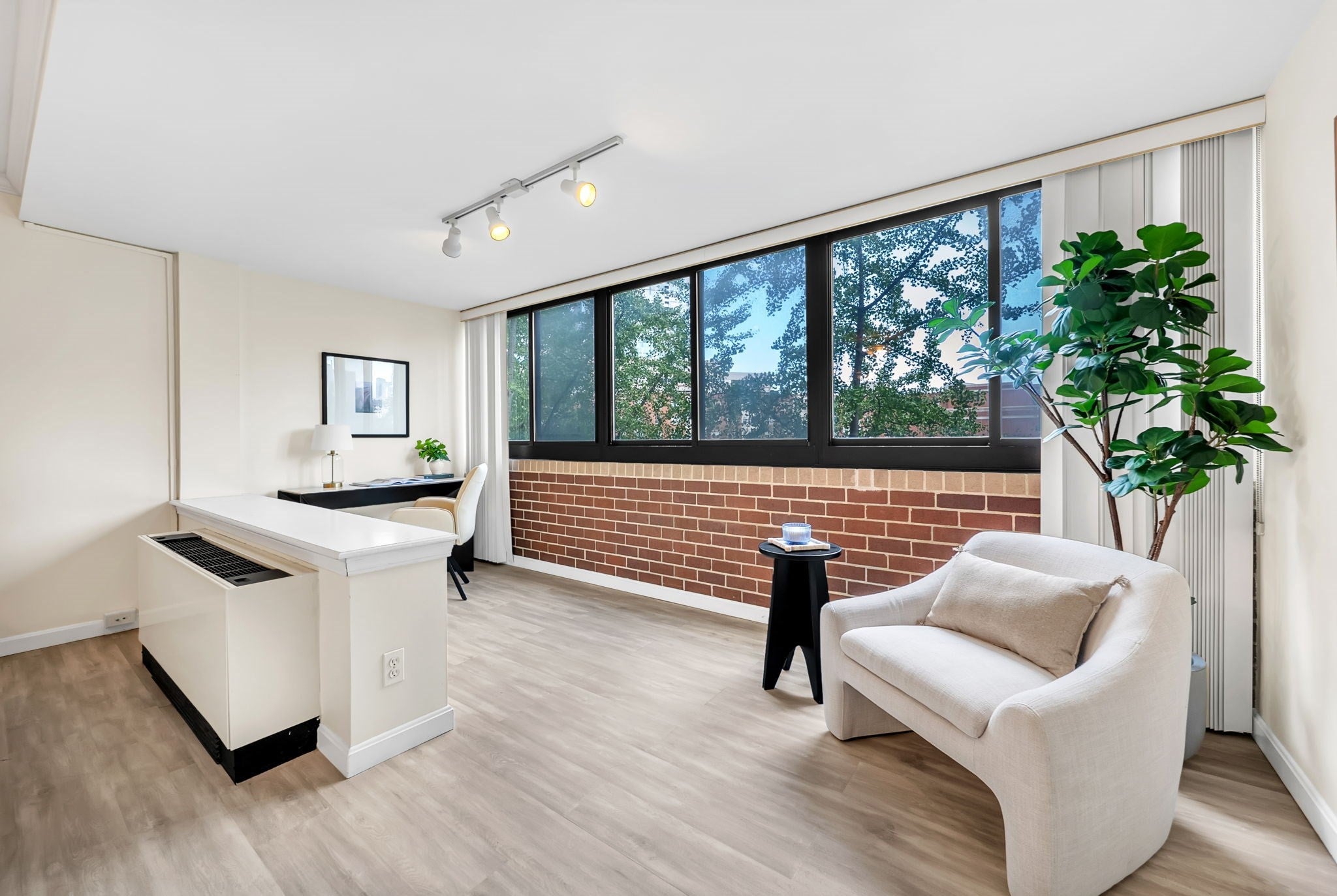 9 Hawthorne Pl #7H, Boston, MA Photo #8