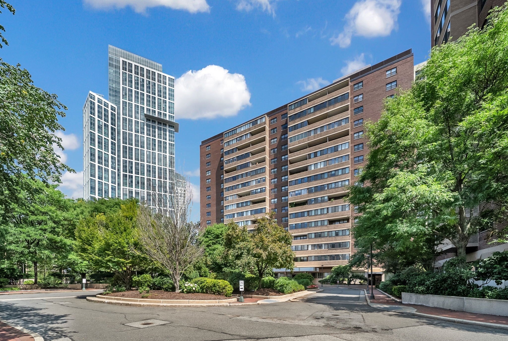 9 Hawthorne Pl #7H, Boston, MA Photo #21