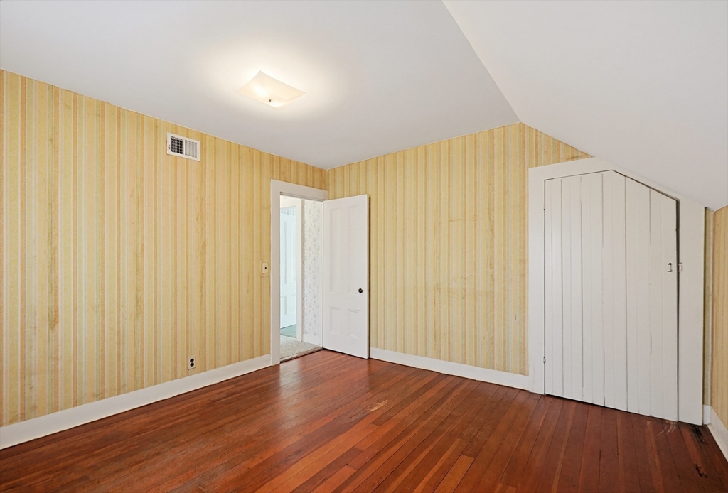 511 Ash St, Brockton, MA Photo #36