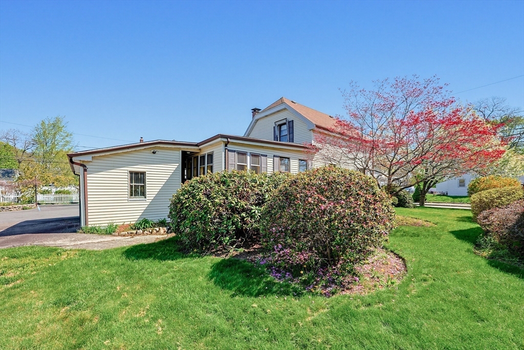 511 Ash St, Brockton, MA Photo #40