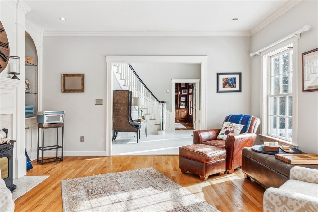 Sherborn, Massachusetts 01770, United States, 5 Bedrooms Bedrooms, ,5 BathroomsBathrooms,Residential,Active,154979