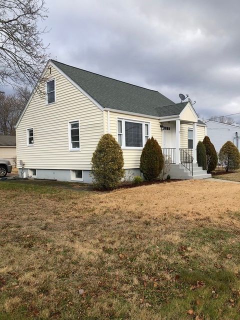 37 Turner St Attleboro MA 02703