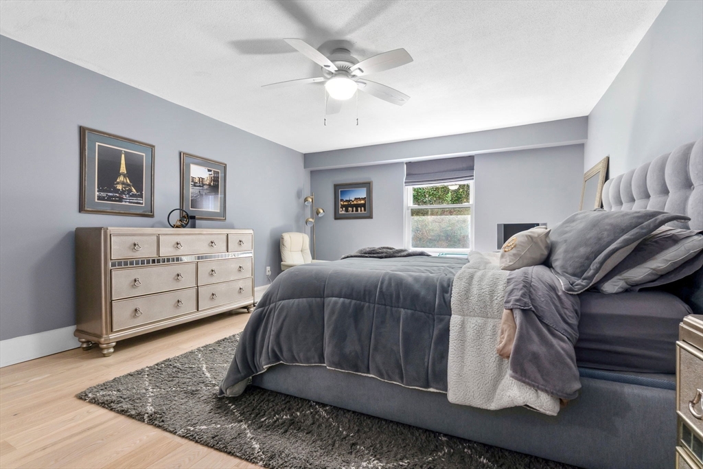 1 Loring Ave 212