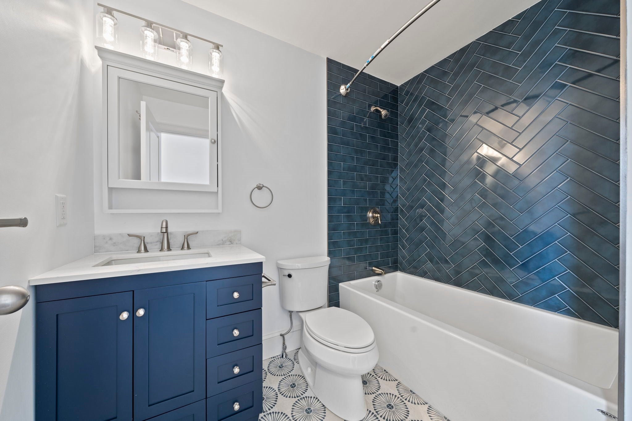 248 Presidents Ln #6, Quincy, MA, 248 Presidents Ln #6, Quincy, MA Photo #21