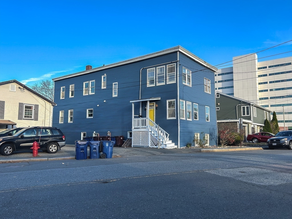 41 Oak Island St