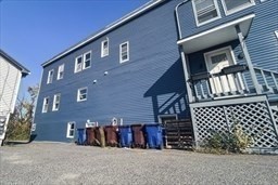 41 Oak Island St