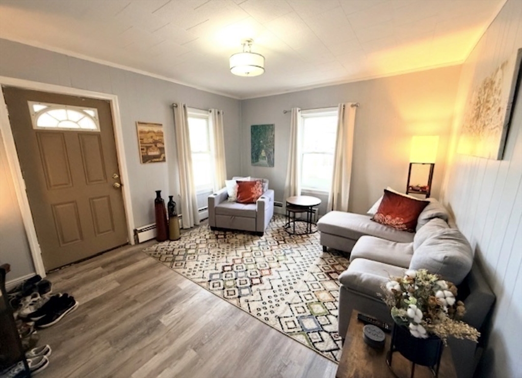 16 Kilmer Ave