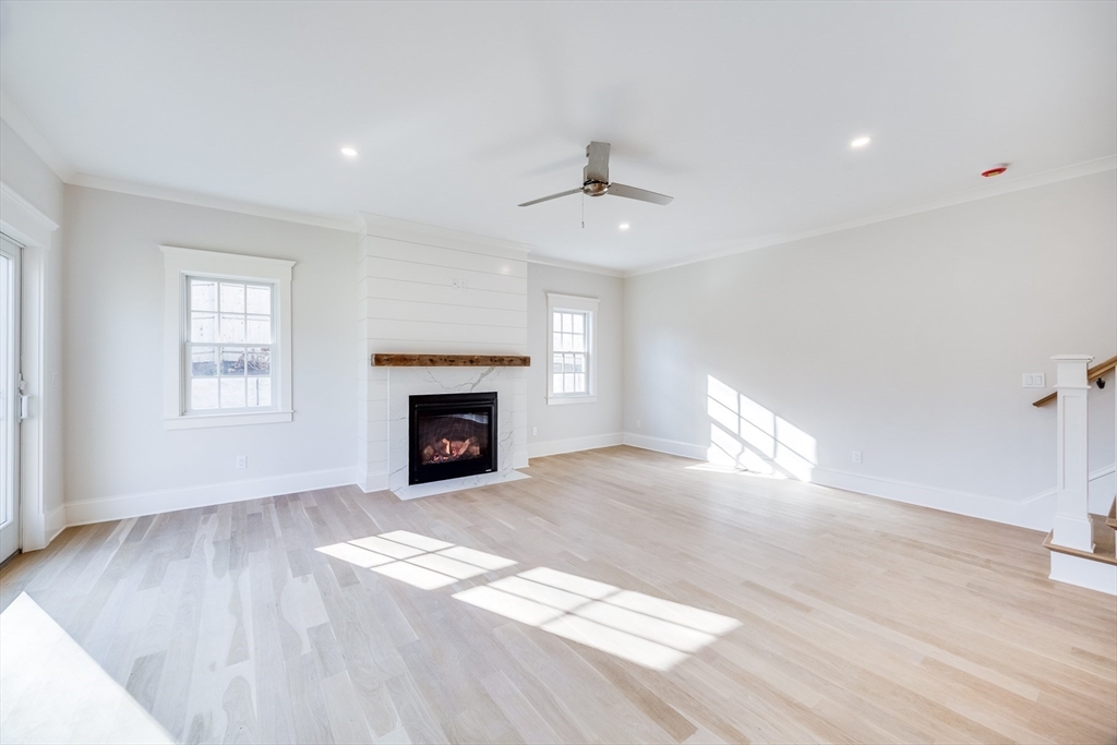 255 Old Main Road 2A