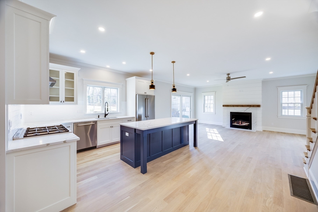 255 Old Main Road 2A