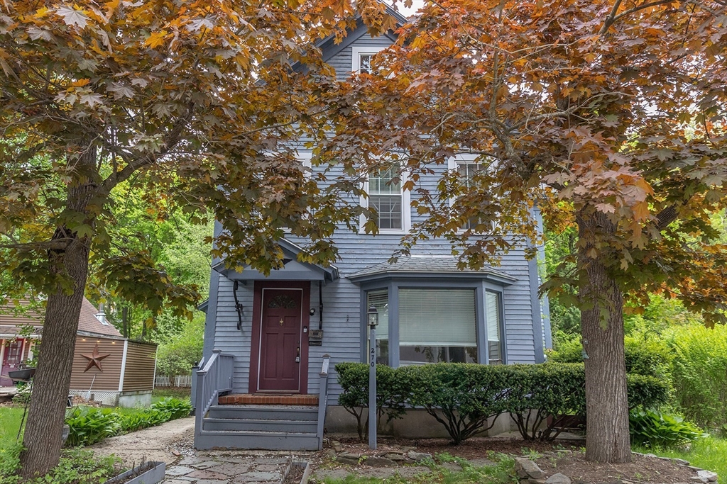 270 Riverbend St