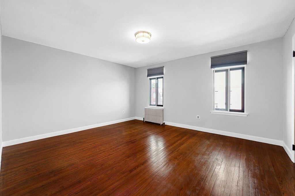 10 Ashland Street 3R