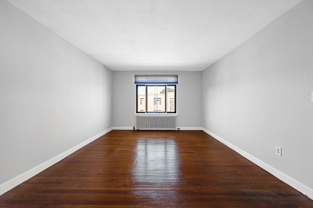 10 Ashland Street 3R