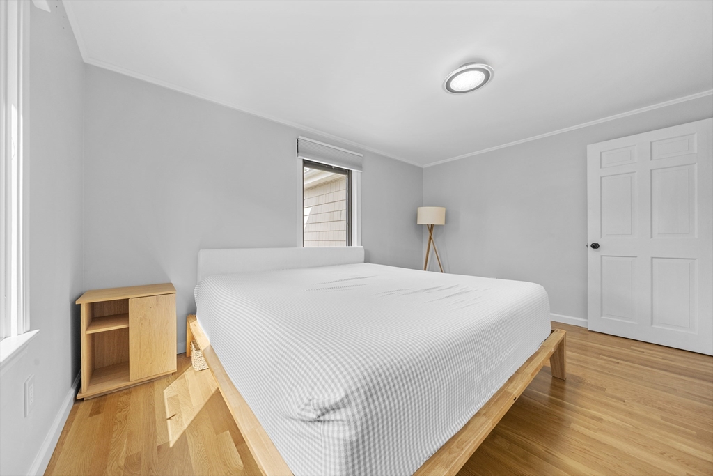 9 Oak Drive, Plainville, MA Photo #16
