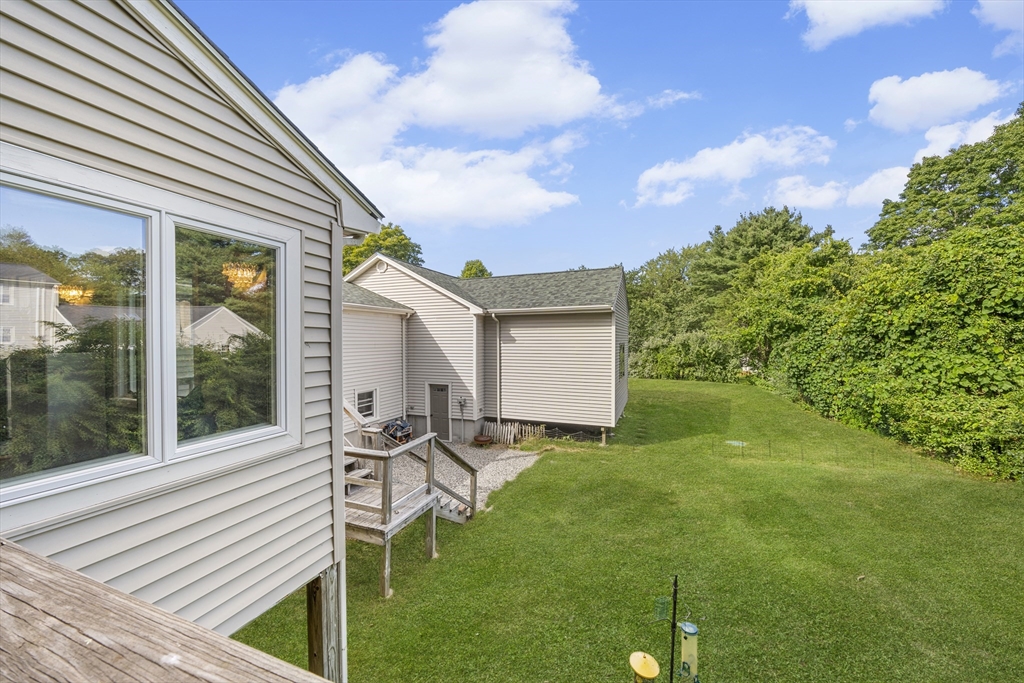 9 Oak Drive, Plainville, MA Photo #29