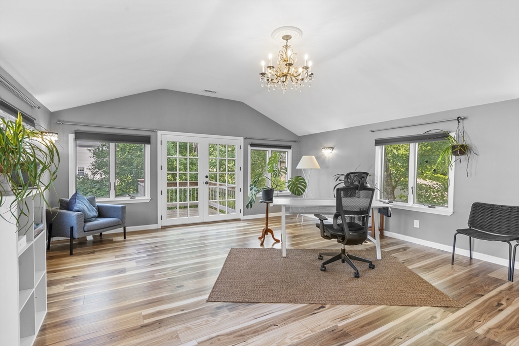 9 Oak Drive, Plainville, MA Photo #10