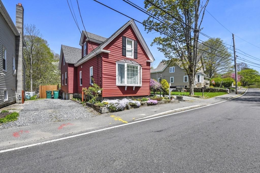 19 Canton St