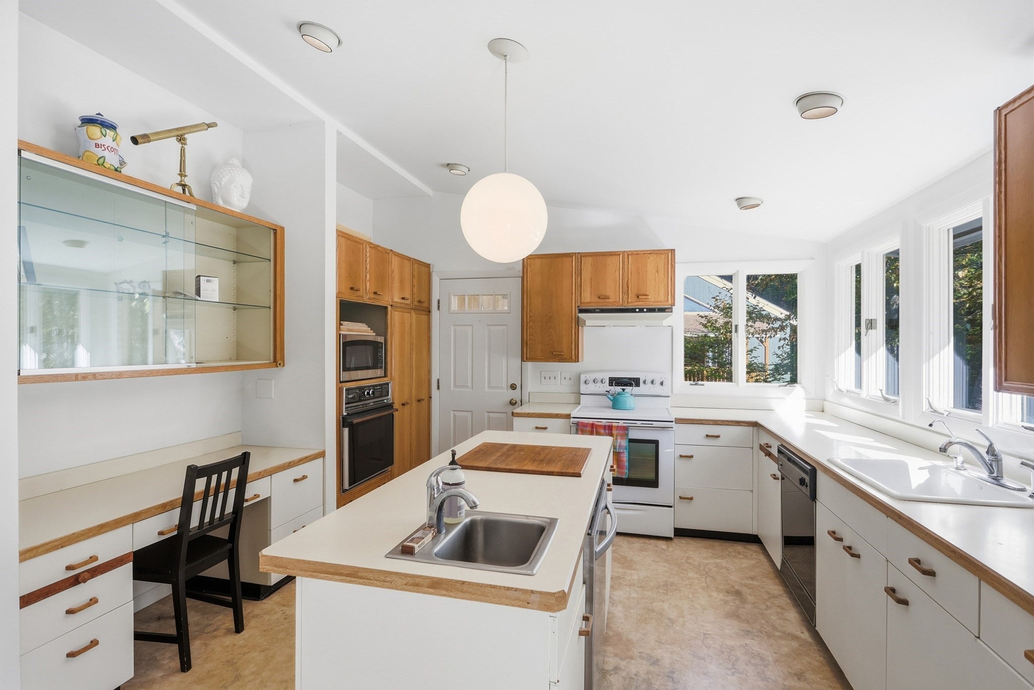 148 Rutland Street, Carlisle, MA, 148 Rutland Street, Carlisle, MA Photo #4