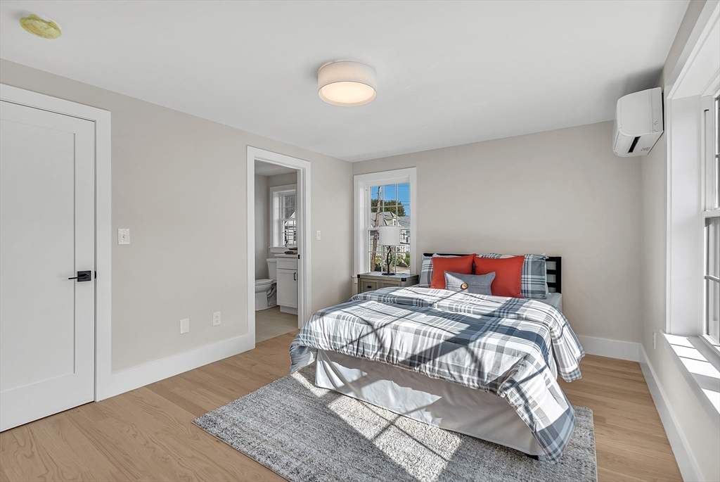 Arlington, Massachusetts 02474, United States, 3 Bedrooms Bedrooms, ,3 BathroomsBathrooms,Residential,Active,209185