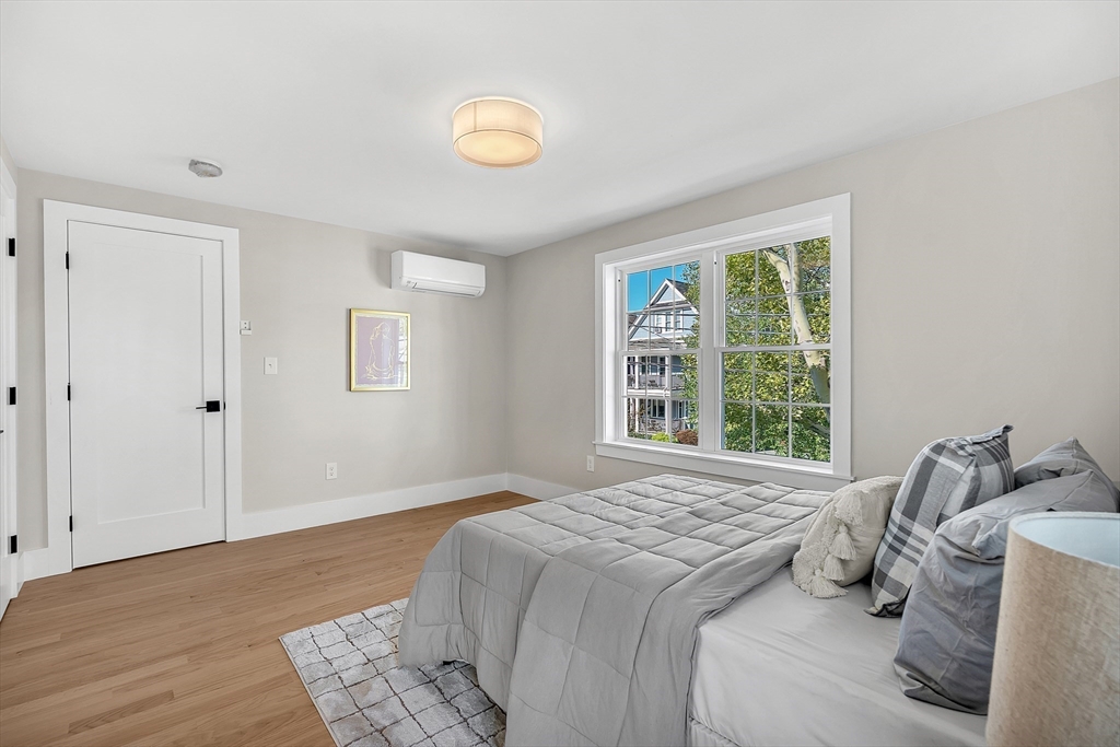 Arlington, Massachusetts 02474, United States, 3 Bedrooms Bedrooms, ,3 BathroomsBathrooms,Residential,Active,209185