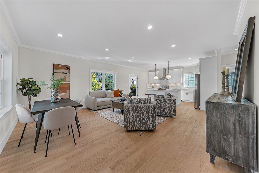 65 Marathon Street L