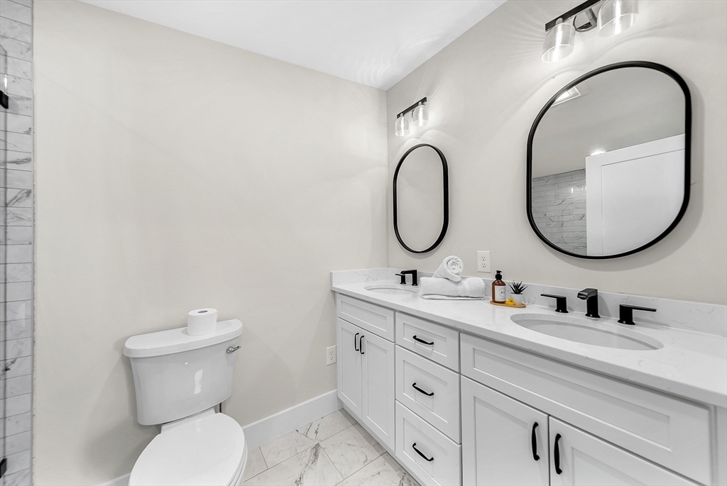 Arlington, Massachusetts 02474, United States, 3 Bedrooms Bedrooms, ,3 BathroomsBathrooms,Residential,Active,209185