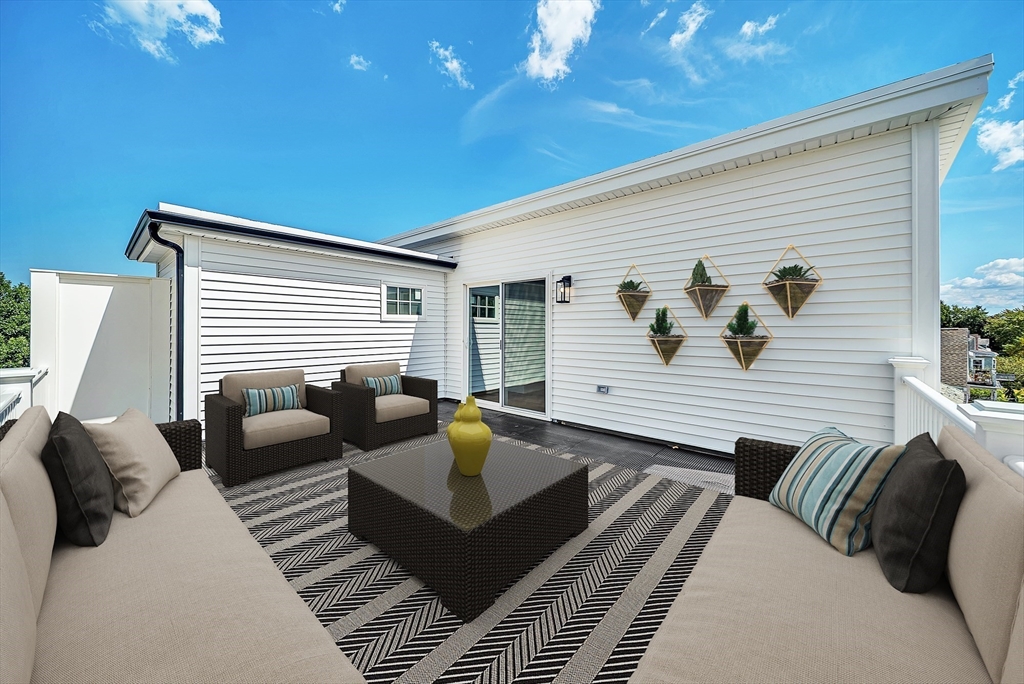 Arlington, Massachusetts 02474, United States, 3 Bedrooms Bedrooms, ,3 BathroomsBathrooms,Residential,Active,209185