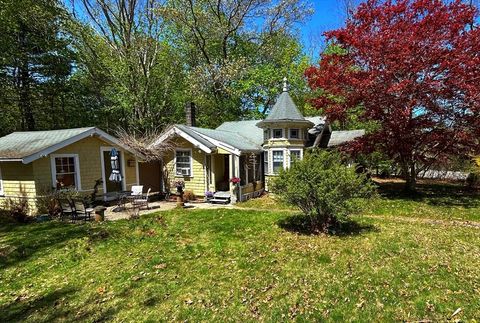 68 Depot St. Duxbury MA 02332