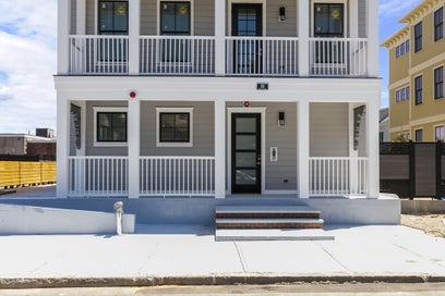 88 Dover St. 1 Somerville MA 02144