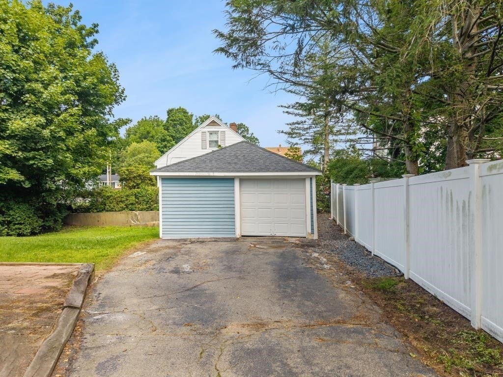 227 Dover St, Brockton, MA, 227 Dover St, Brockton, MA Photo #41