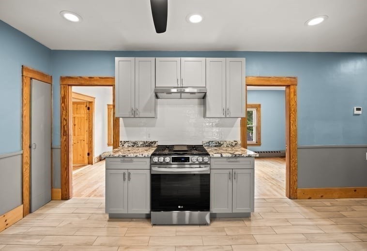 227 Dover St, Brockton, MA, 227 Dover St, Brockton, MA Photo #4