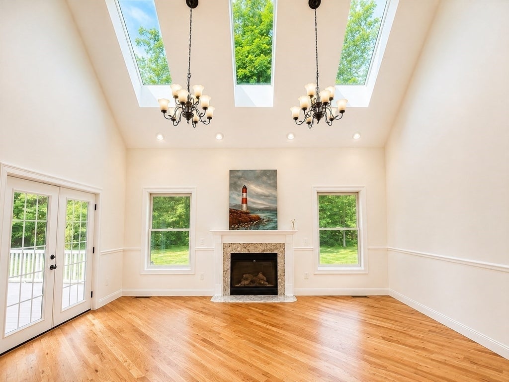 71 Bear Hole Rd, West Springfield, MA, 71 Bear Hole Rd, West Springfield, MA Photo #3